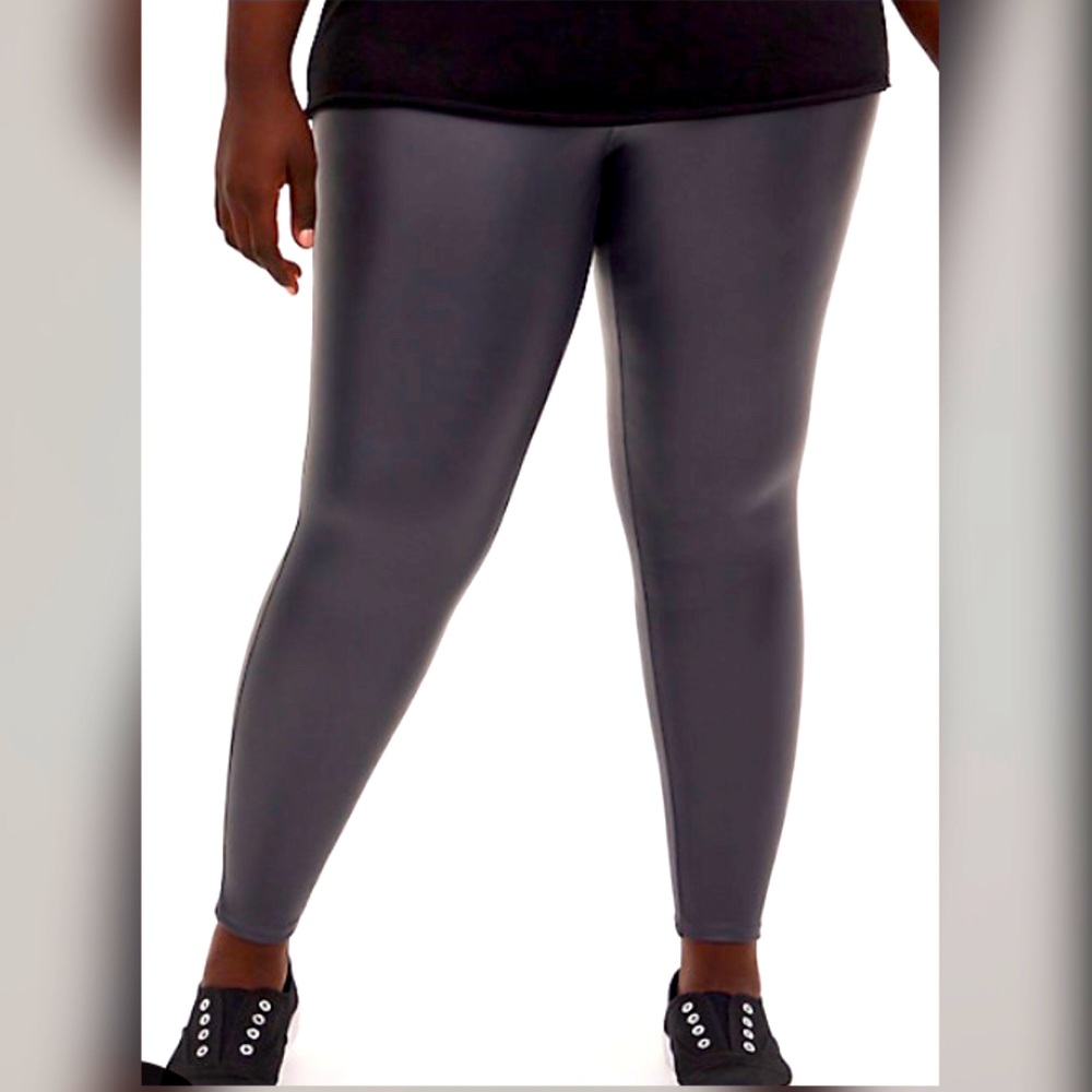 ❣️SALE❣️Faux Leather Leggings